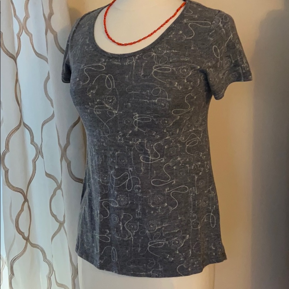 Lularoe shirt